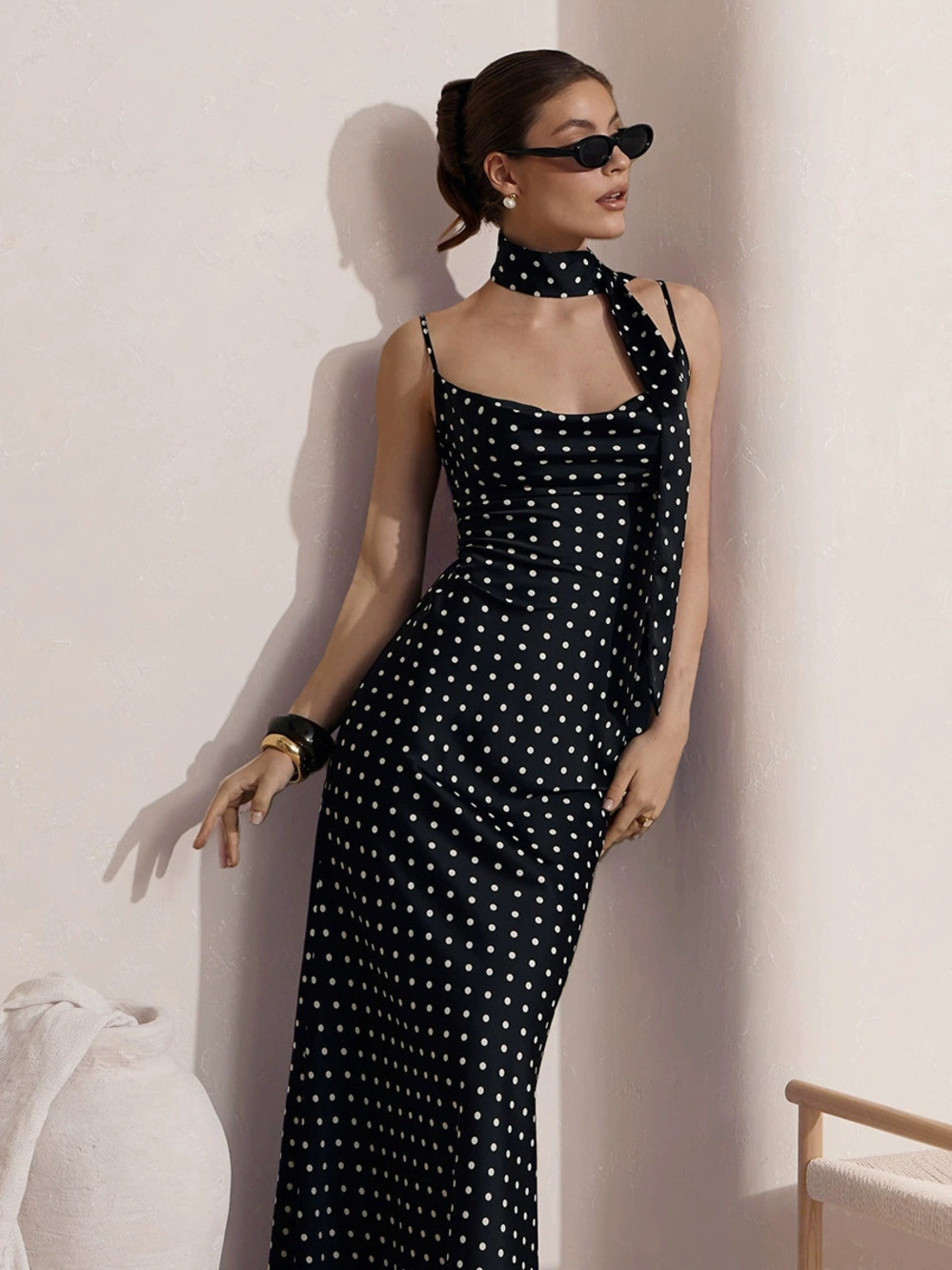 Zara Summer Backless Pearl Bow Bodycon Dress